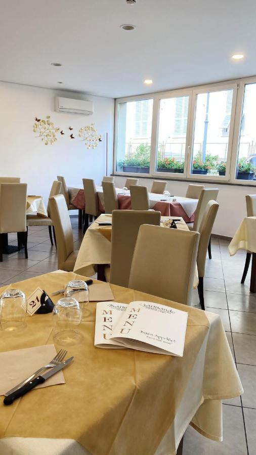 Eden Hotel Deiva Marina Luaran gambar