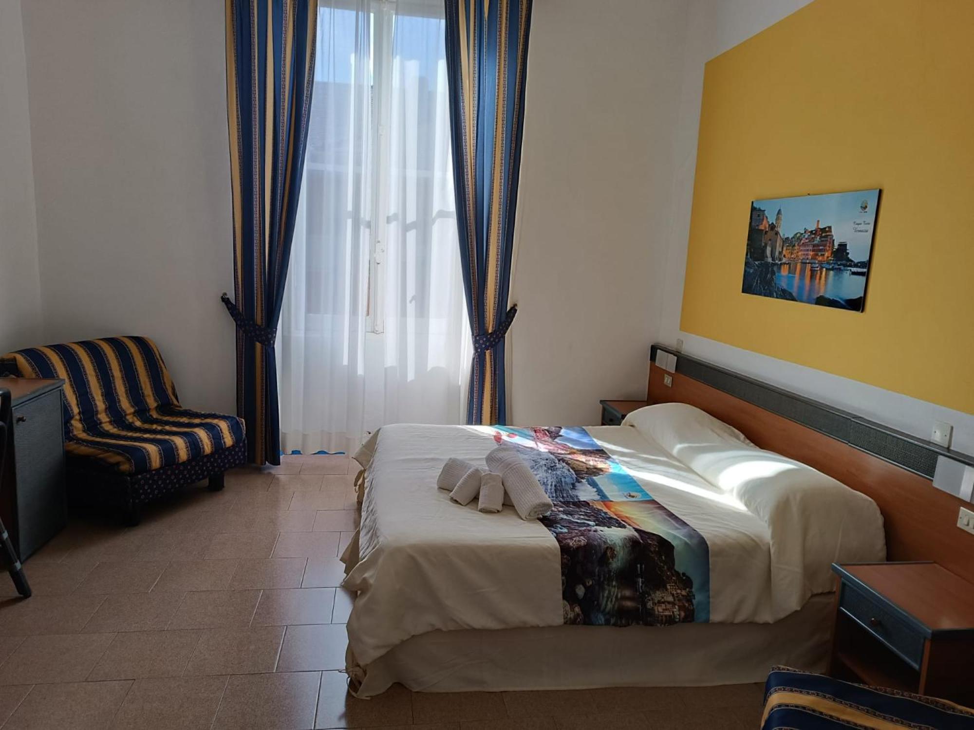 Eden Hotel Deiva Marina Luaran gambar